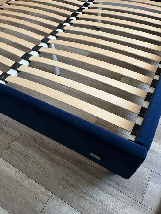 Ліжко Richman під реставрацію.