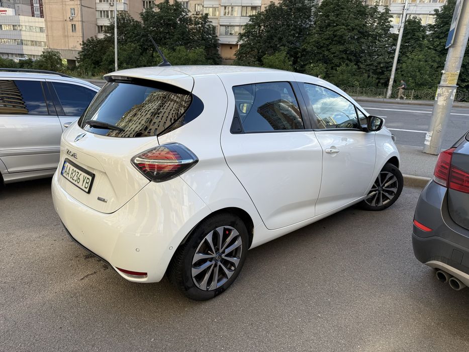 Електромобіль Renault Zoe 2020 Intense