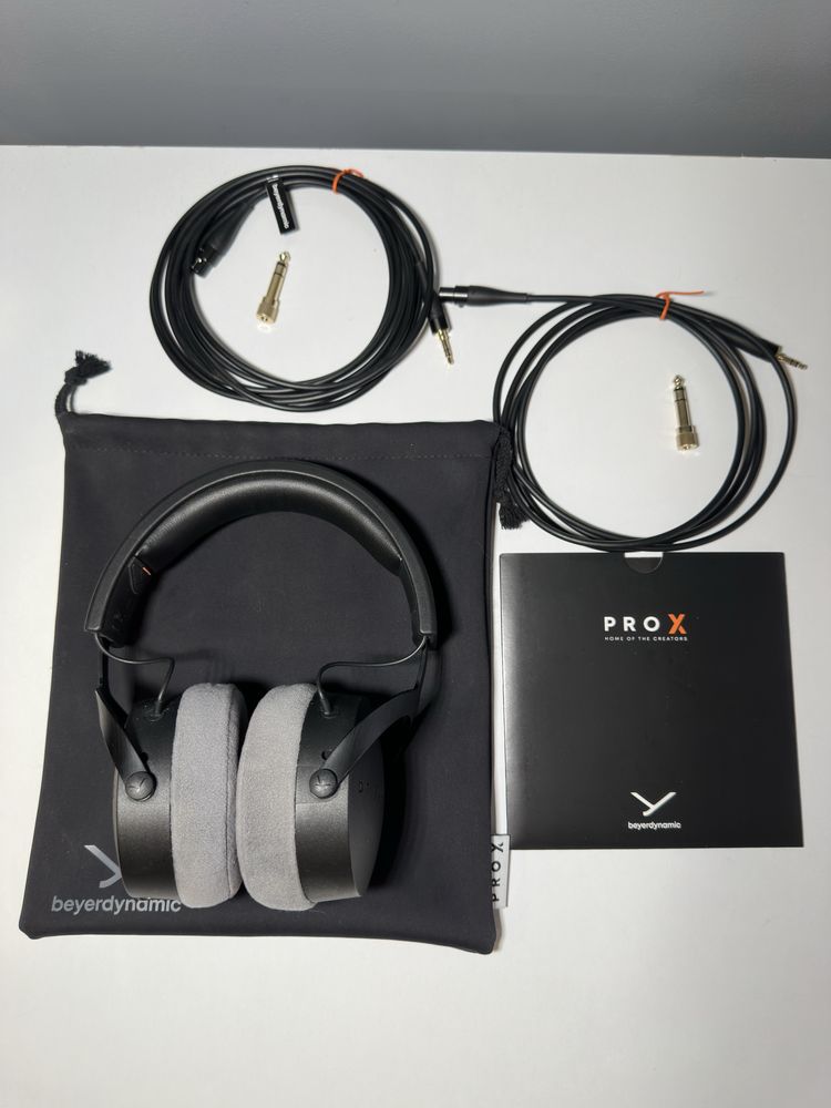 Beyerdynamic DT 700 PRO X