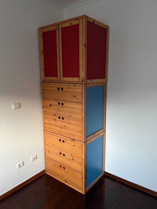 Móveis para quarto criança Ikea vintage em madeira maciça (2004)