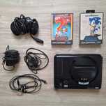 Sega Mega Drive z grami Sonic 1 i Sonic 2 (100% sprawne)