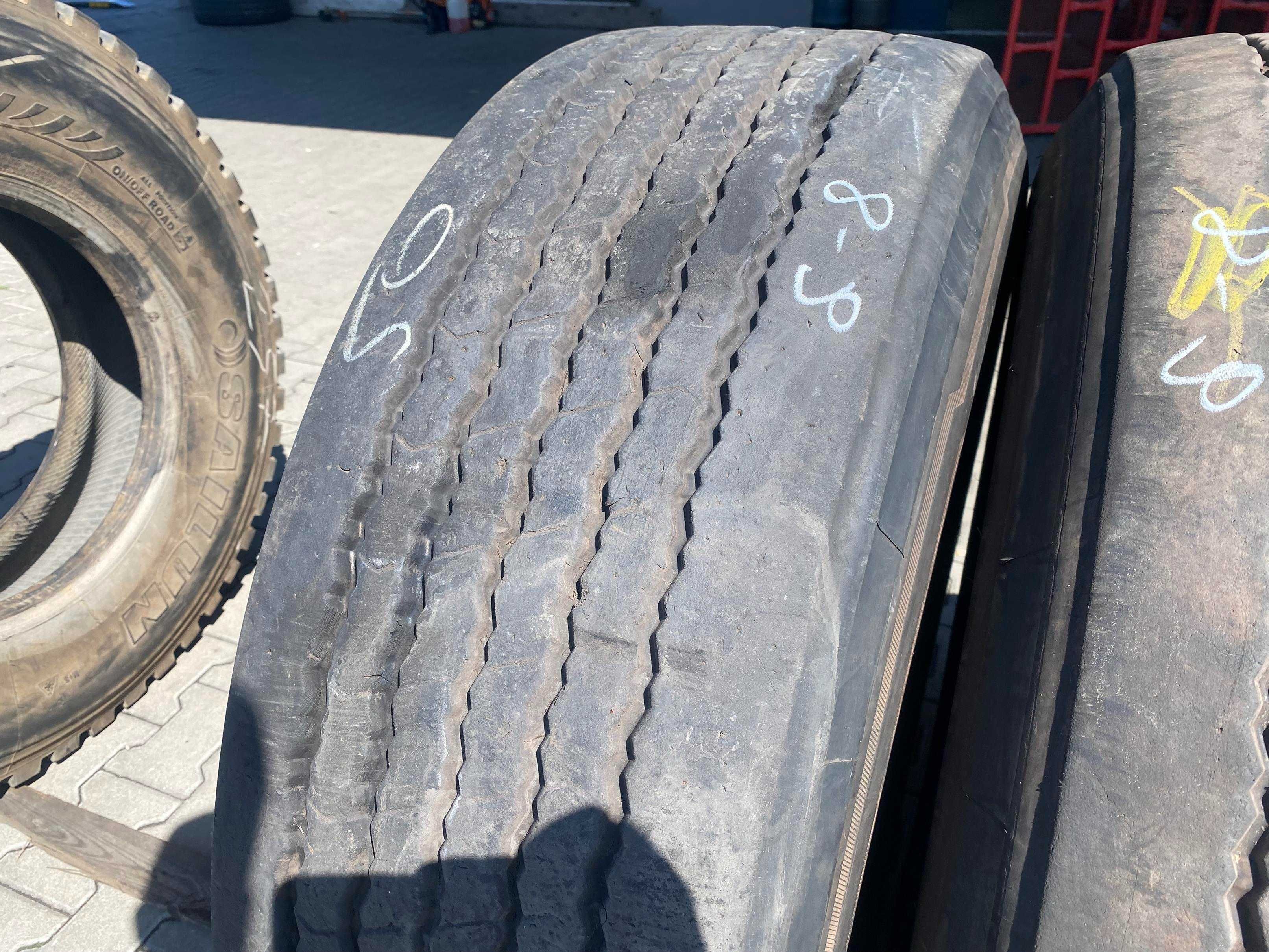 385/65R22.5 Opona BIEŻNIKOWANA TYP FIRESTONE FT522 PLUS  8-9mm Naczepa