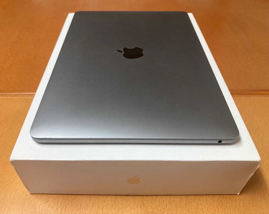 MacBook Pro Retina 13” - 2019 - i5 / 8 gb / 256 SSD