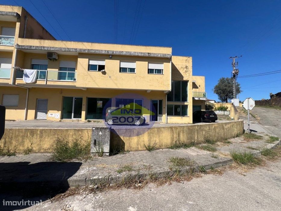 Loja para comercio em Canedo