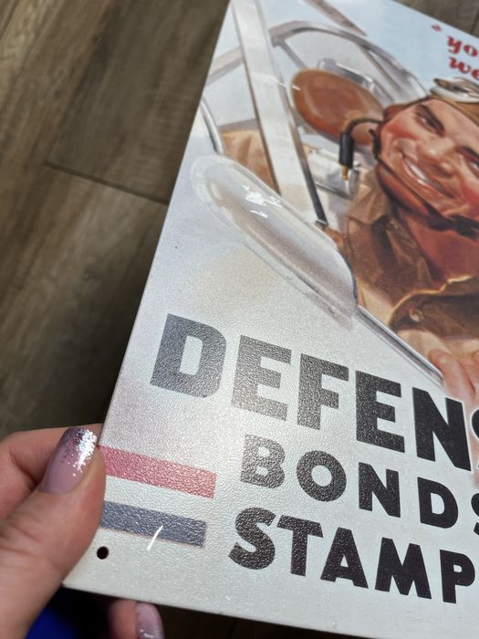 Metalowa tabliczka War Propaganda You Buy Em Well Fly Em