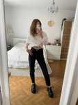 MNG Mango spodnie mom jeans czarne efekt sprania wysoki stan S 36