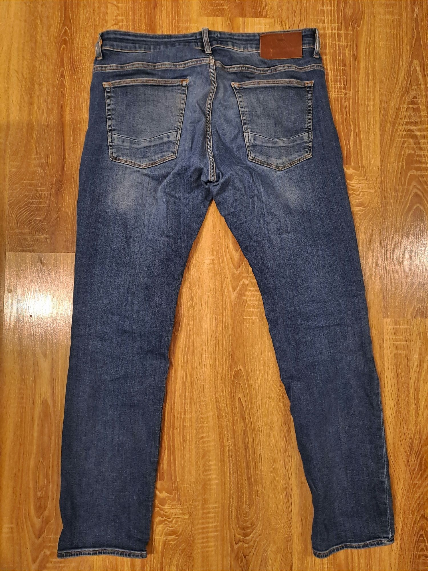 Spodnie męskie Cross Jeans W33 L32 regular fit