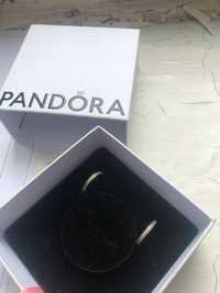 Сережки Pandora б/у