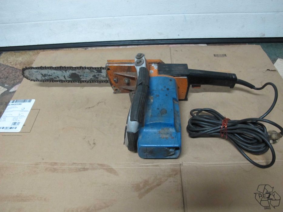 Mocna piła elektryczna 2000 W