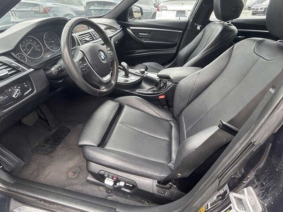 BMW 3 Series 330i      2017