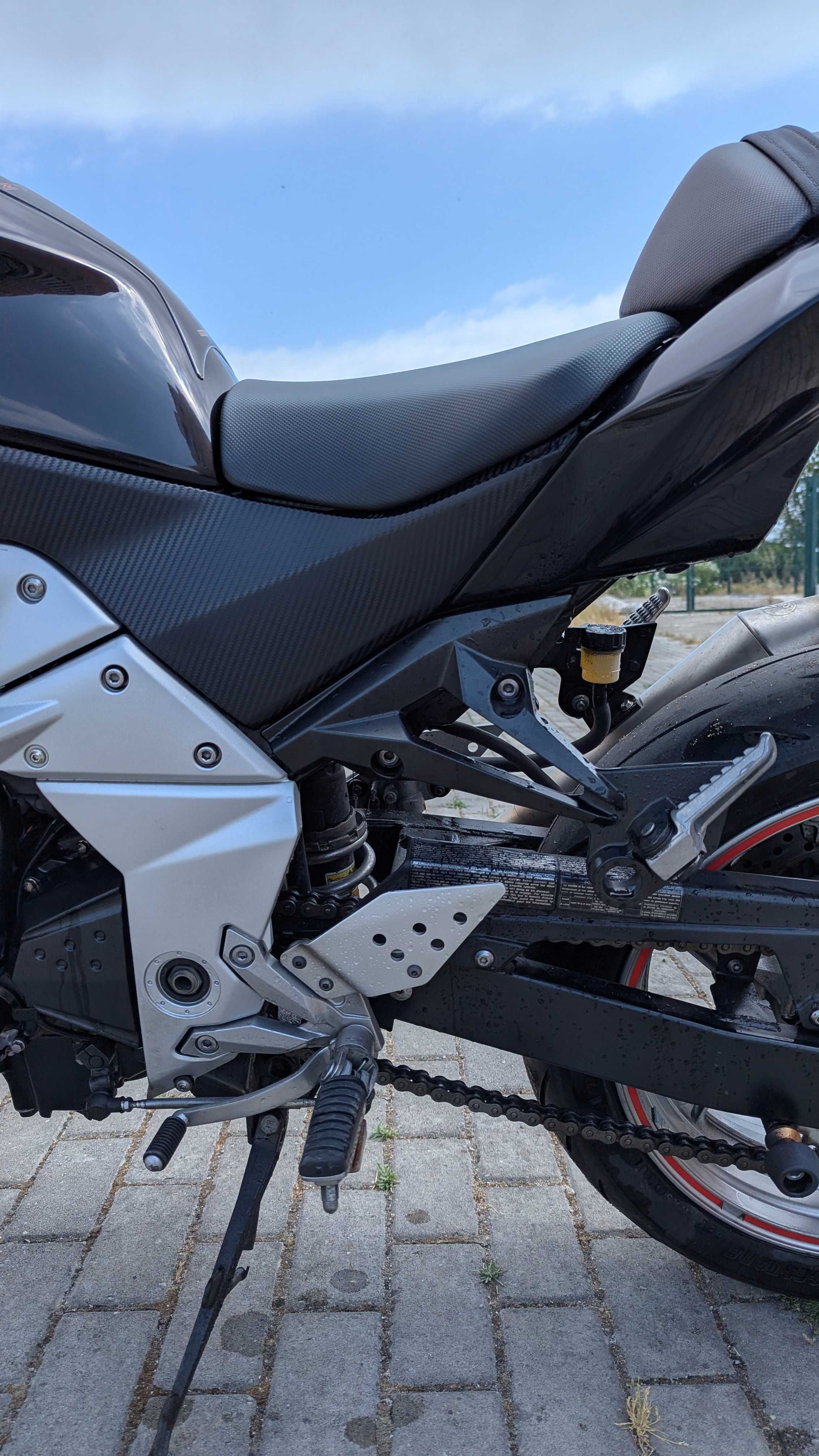 Kawasaki Z750 Preta
