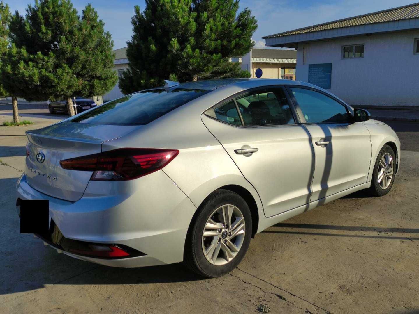 Hyundai Elantra 2019