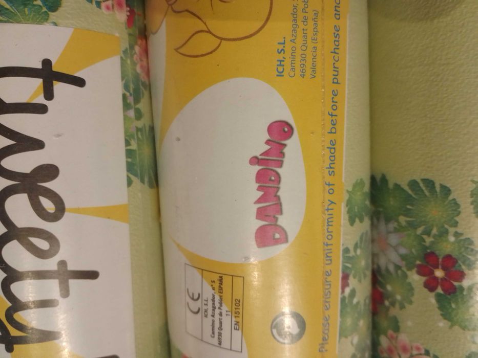 Tapeta papierowa zielona z kwiatami 10,05x53cm 3 rolki Dandino