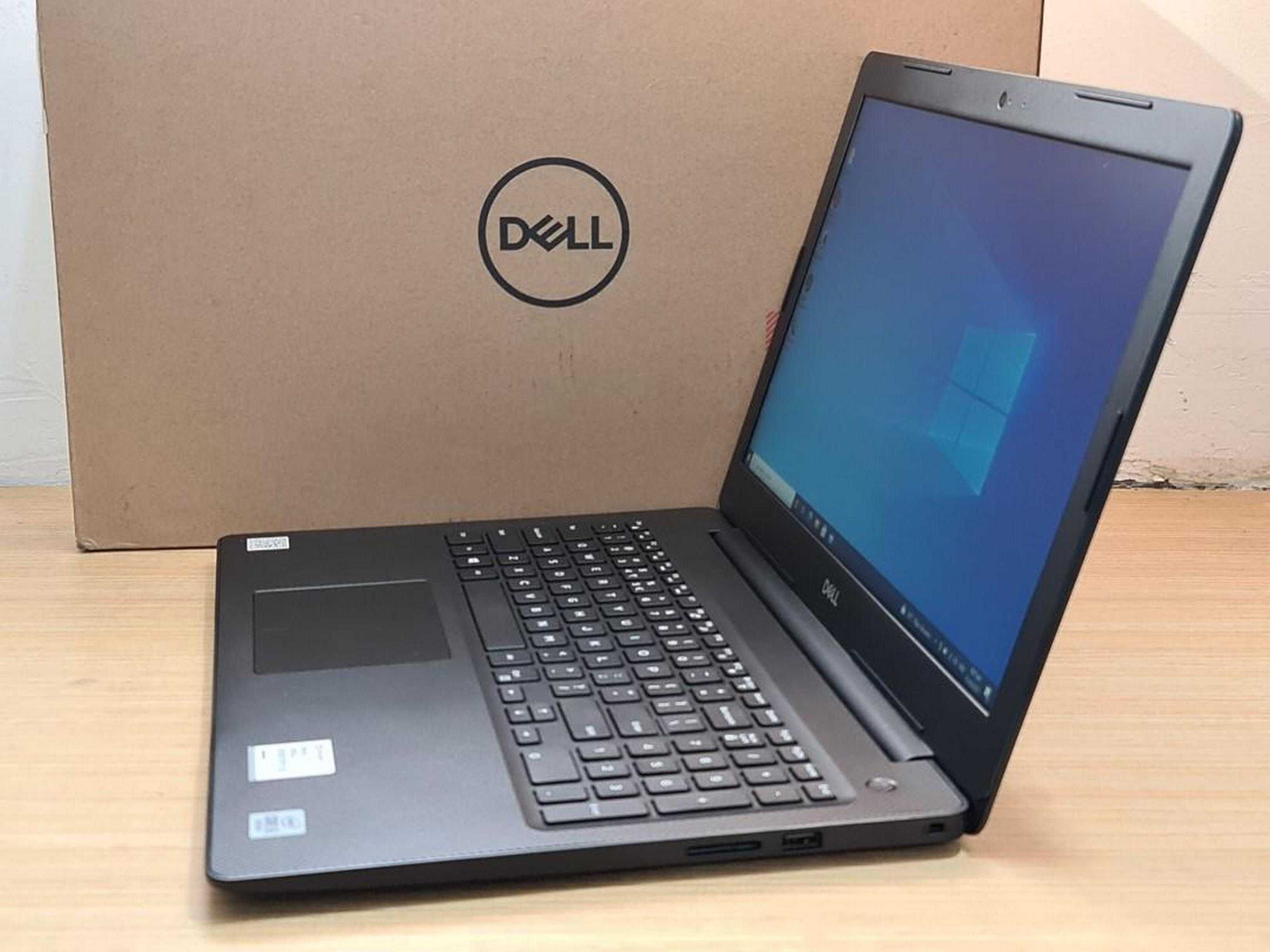 Dell Vostro 15.6" Octacore i5/8GB/256Nvme gama Profissional