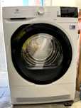 Suszarka Electrolux Perfect Care 800 EW8H458BP