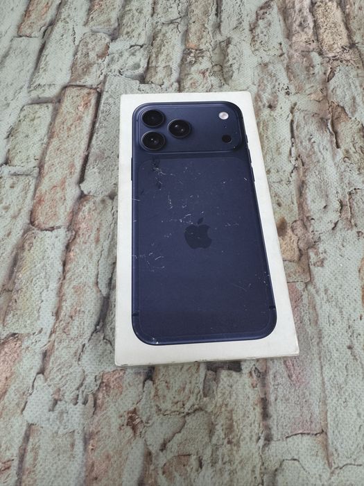 New Iphone 17 Pro Max 512gb neverlock Deep Blue Global 2000$