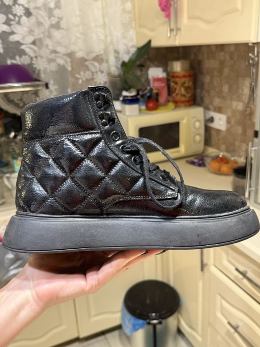 Ботинки теплые.Удобные.