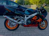 Honda CBR Honda CBR900RR SC33 Ohlins