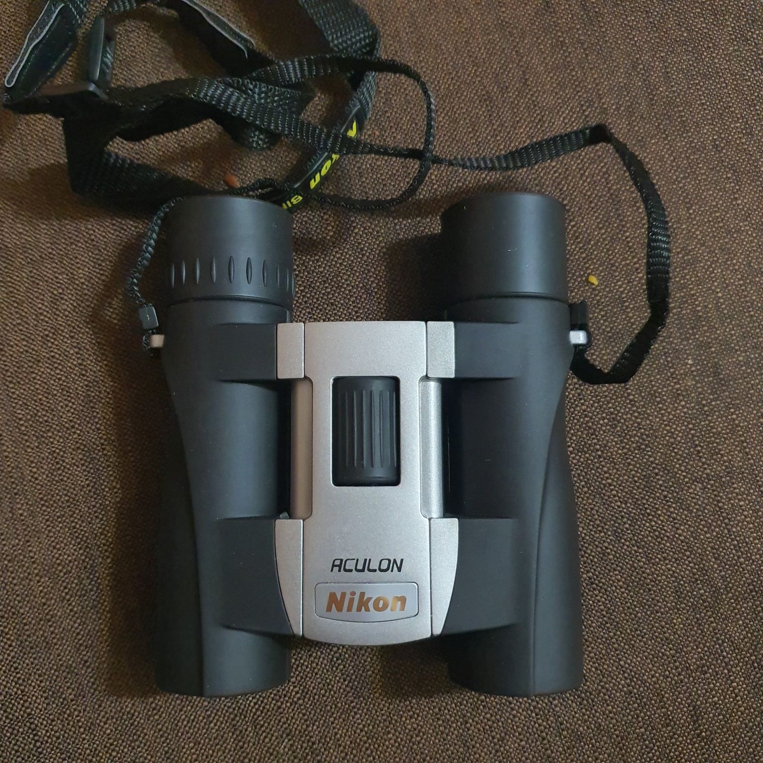 Lornetka Nikon Aculon A30