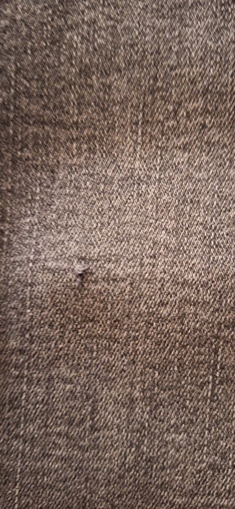 Czarne jeansy 164