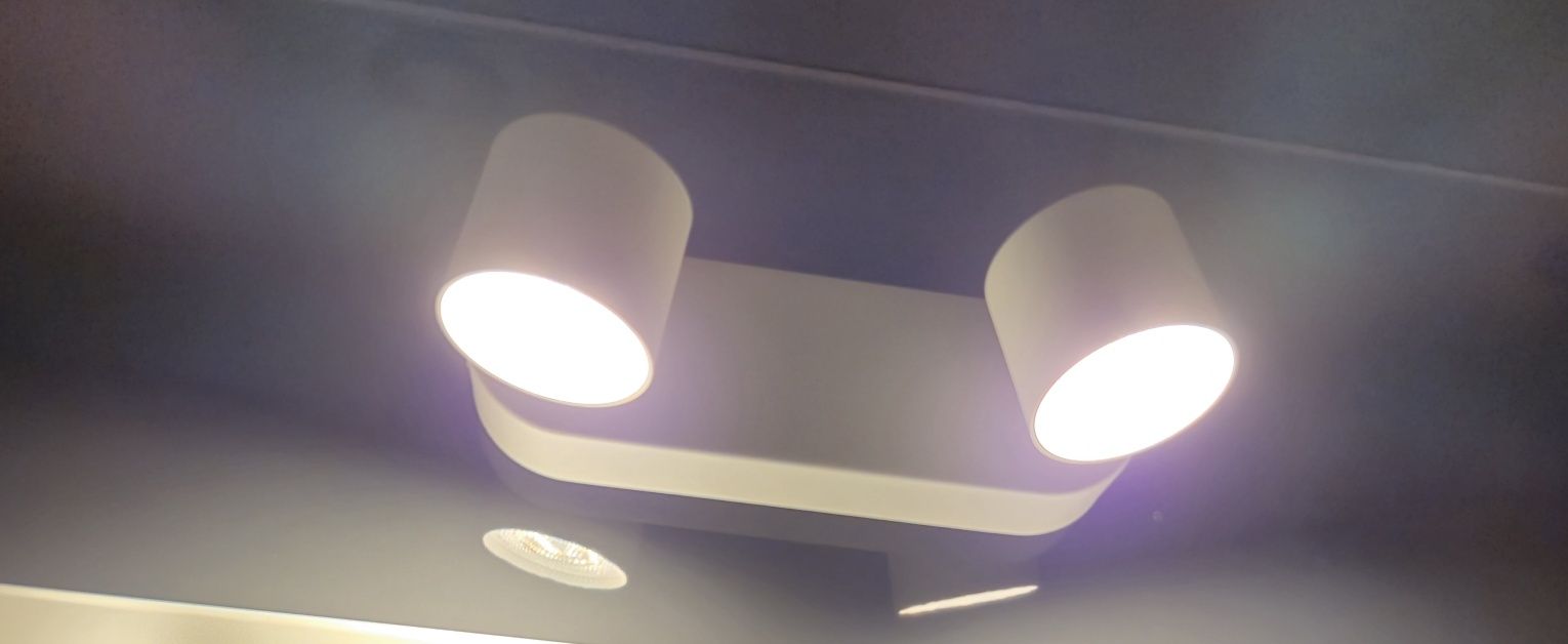 Kinkiet Philips LED