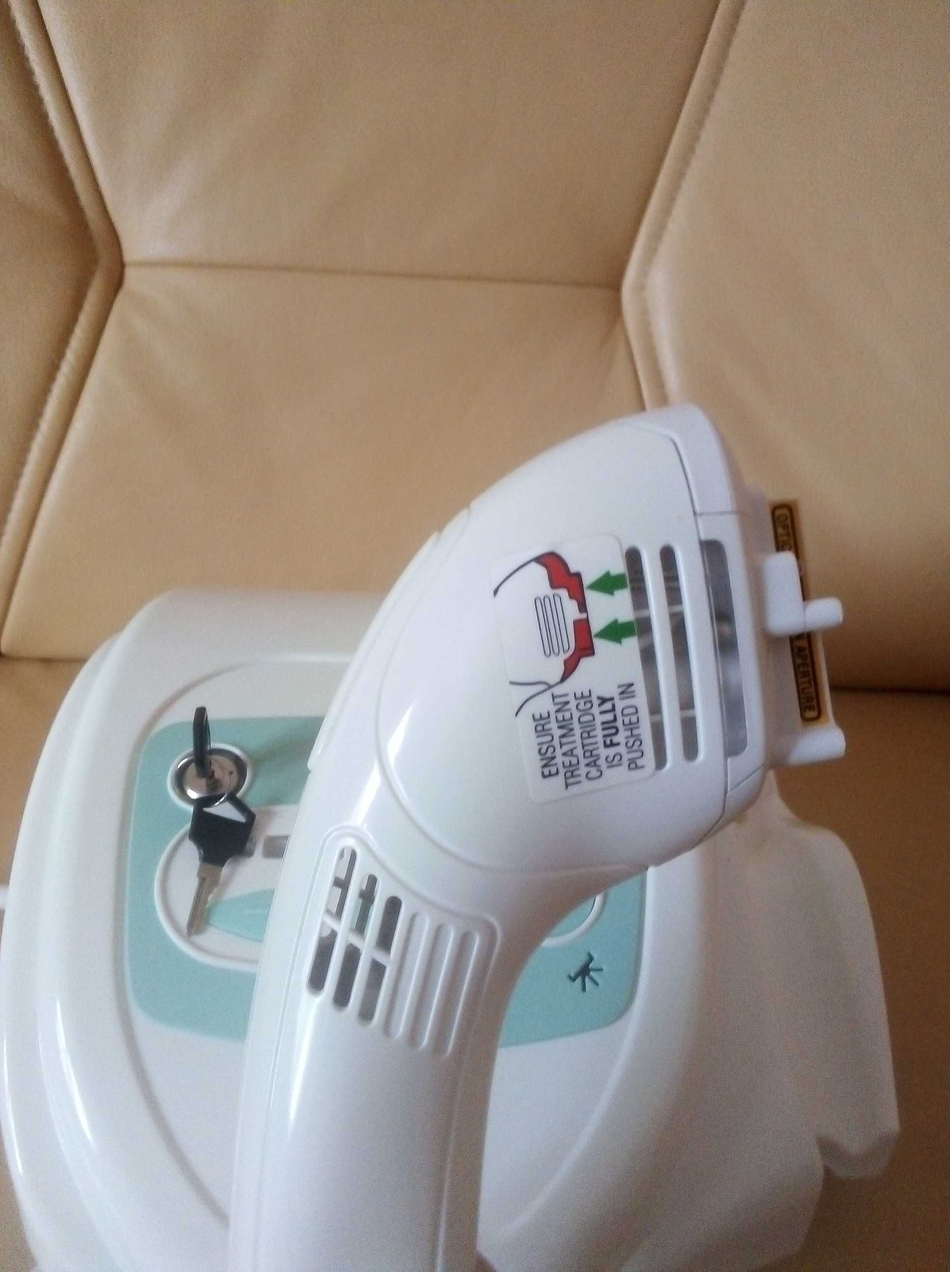 Depilator laserowy o dużej powierzchni naświetlania