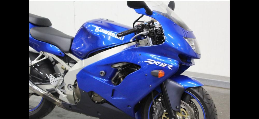 Kawasaki ZX9R Ninja
