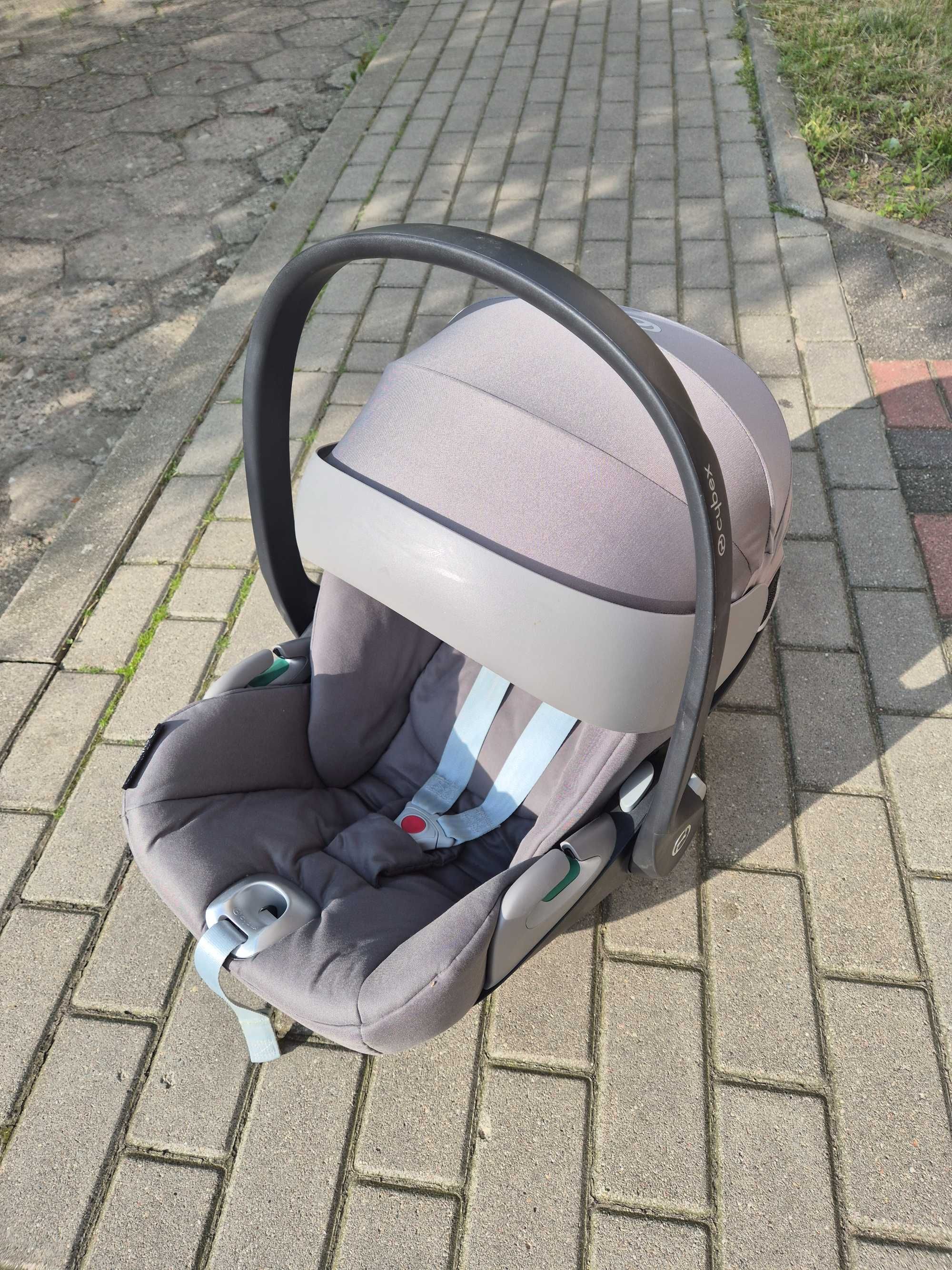 Fotelik Cybex Cloud z2 + wkładka niemowlęca