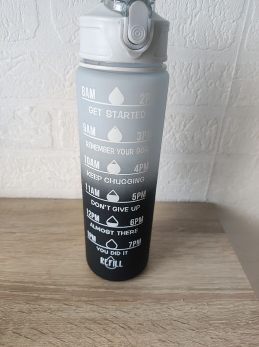 Bidon, butelka na wodę