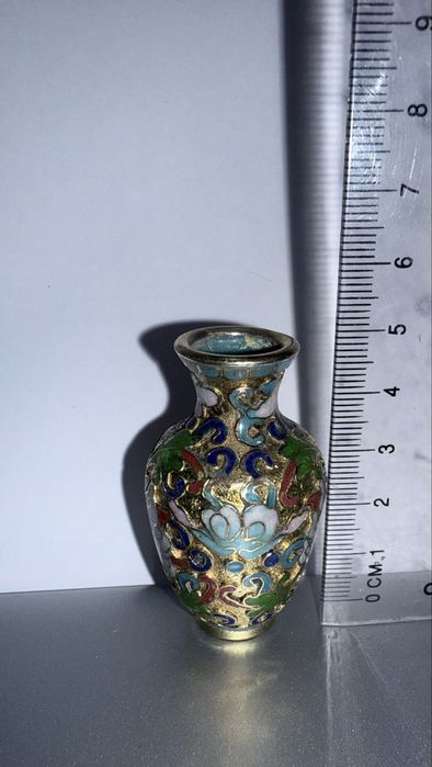Cloisonné jarrinha