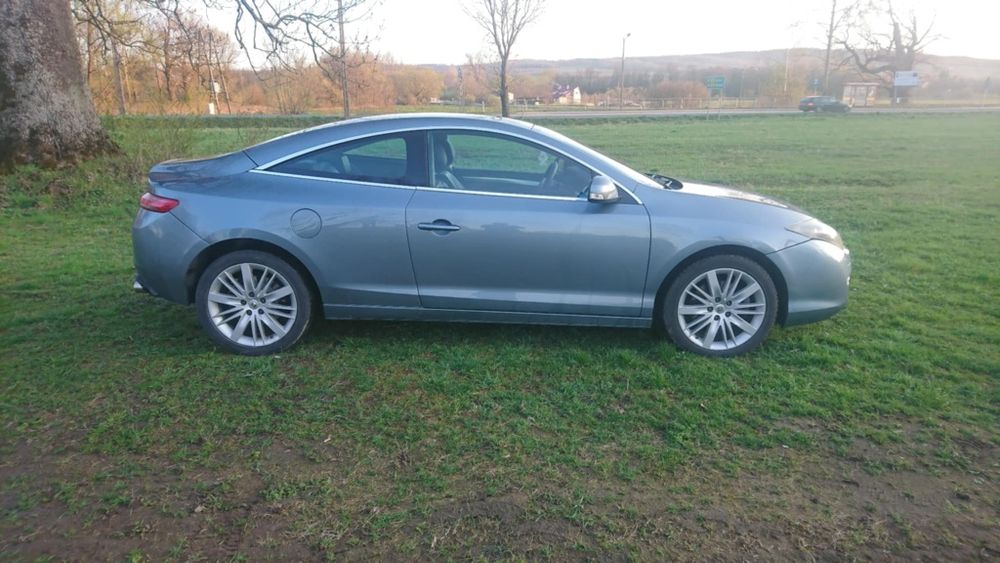 Renault Laguna 3 Coupe