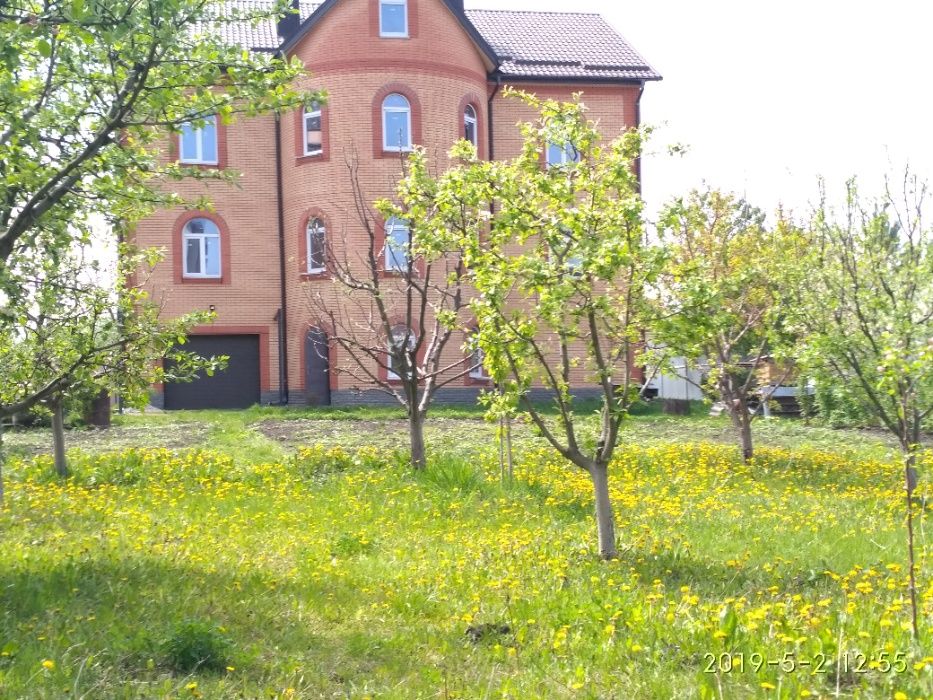 ПРОДАЖ 4-поверхового будинку, 462,5 кв.м., с. Гатне, Берегова,35