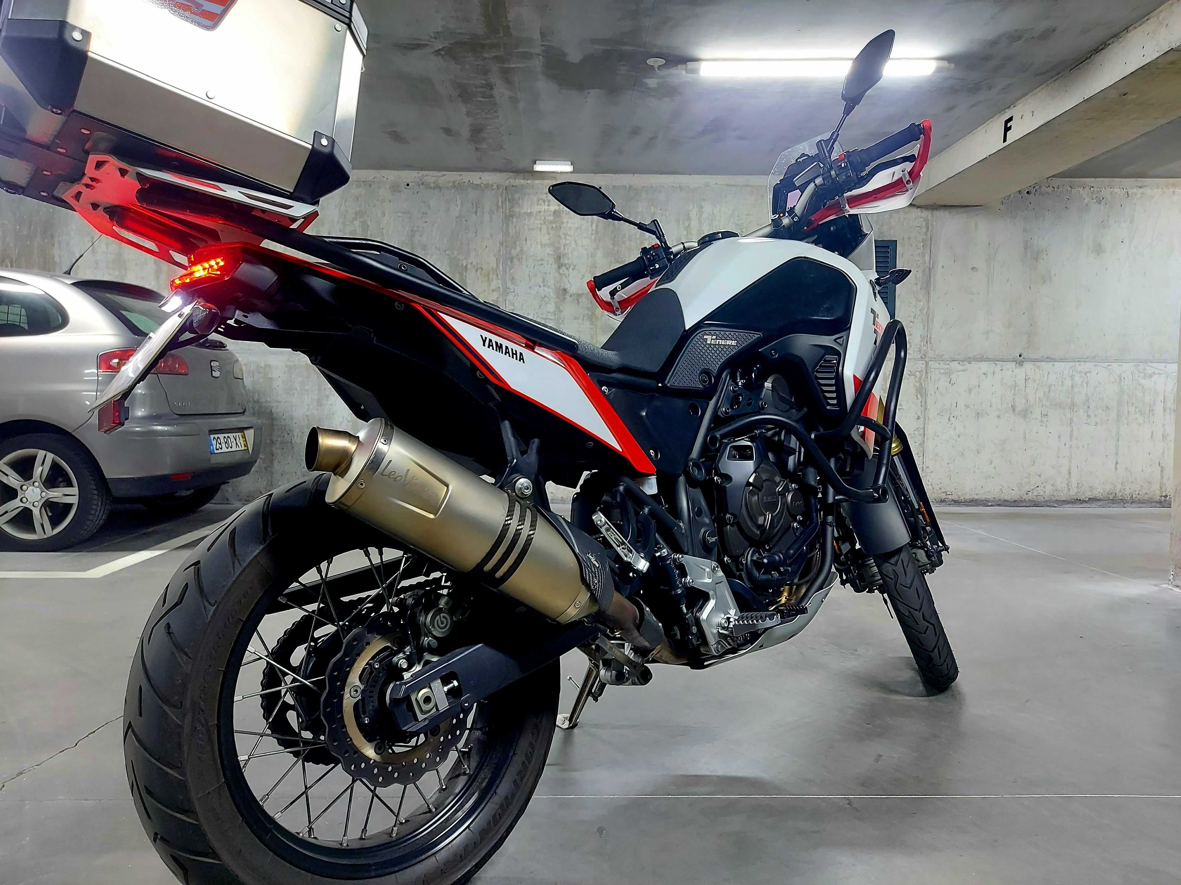 Vendo tenere700 ( full extras)