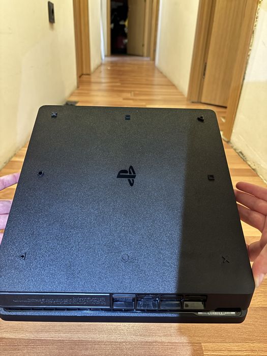 PlayStation 4 Slim 500GB