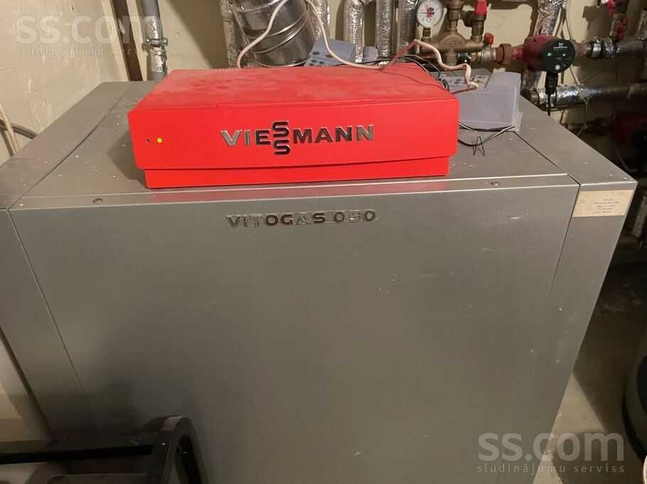 Газовий котел vitogas 050 + Водонагрівач Viessmann Vitocell 100-H 200л