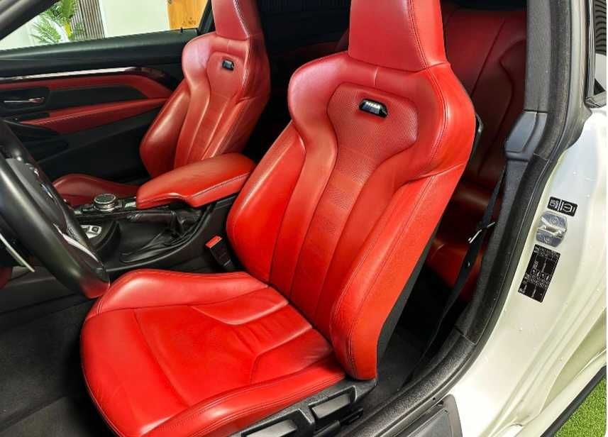 BMW M4 aceito retoma