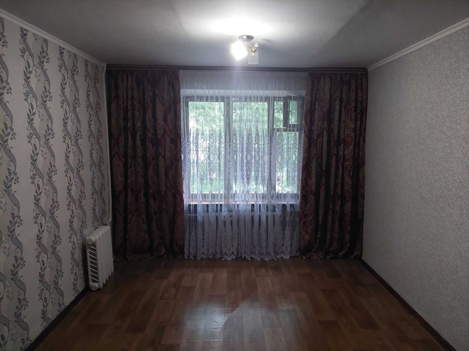 (5) Продаж кімнати по вул. Білоконя Дмитра  6470