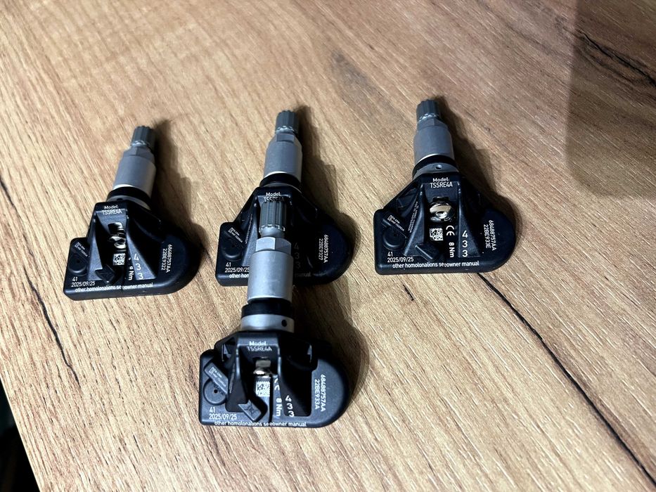 Czujniki ciśnienia opon powietrza DODGE^ Charger^ Challenger^ Durango^