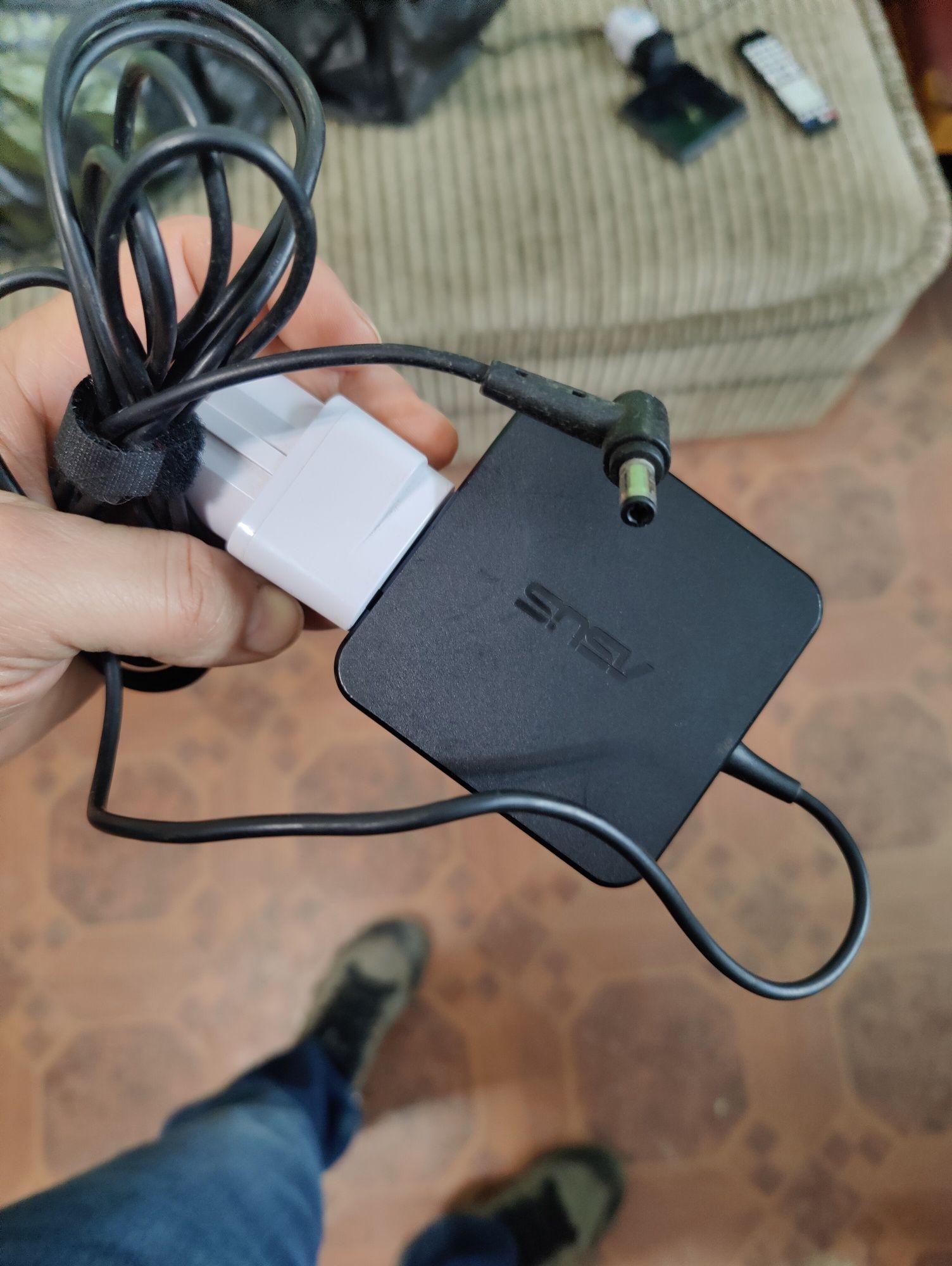 Оригінальний блок живлення Asus