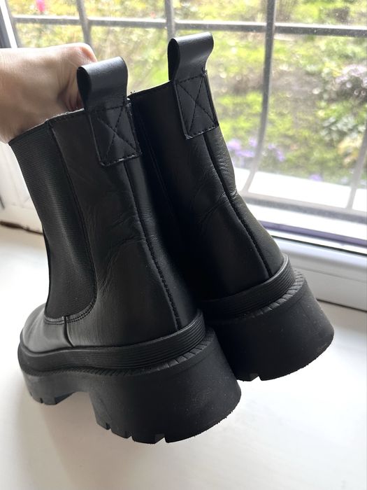 Чоботи без утеплення, шкіра