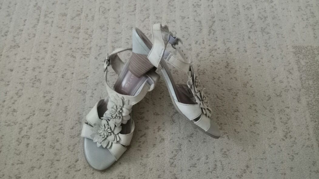 NOWE Buty damskie r.37 Tamaris z koziej skóry