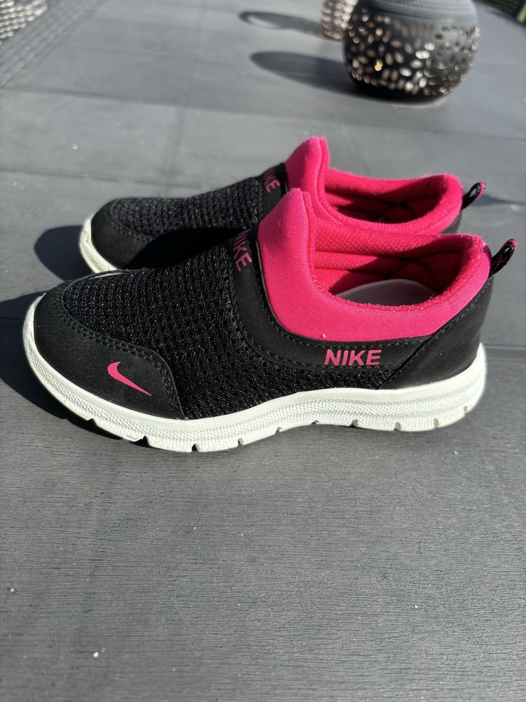 Buty adidaski bardzo lekki nike roz 29
