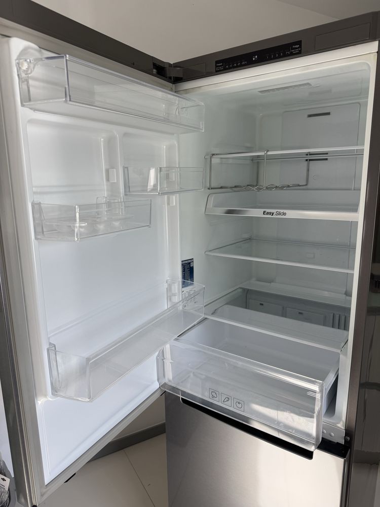 Frigorifico combinado Samsung RB29FSRNDSA