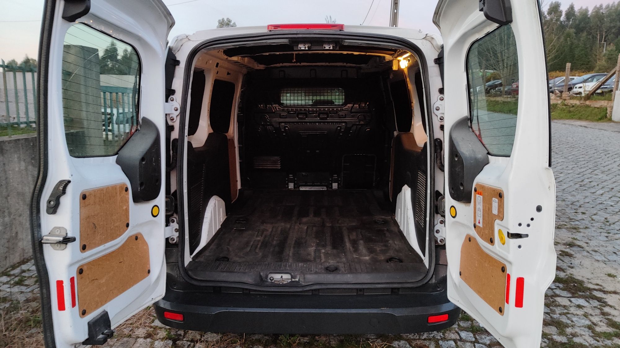 Ford Transit connect L2