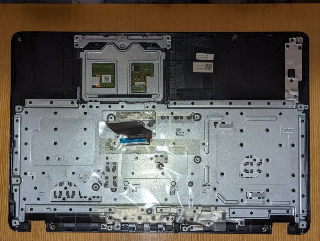 ТопКейс ноутбука с клавиатурой Acer Aspire ES 15 ; ES1-533-P2NC