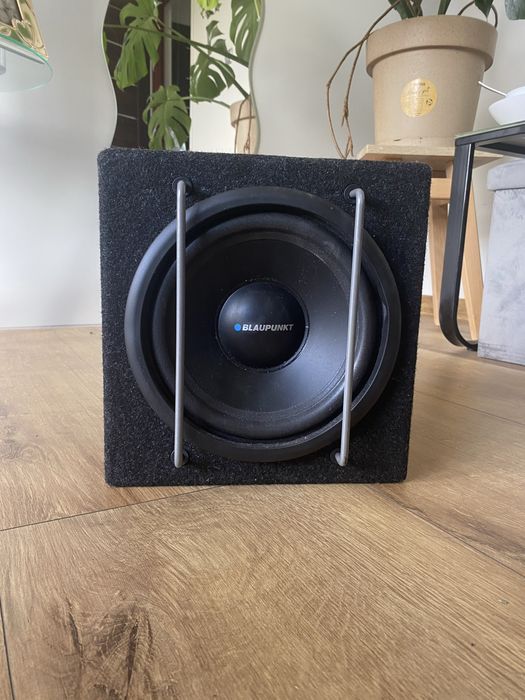 Głosnik blaupunkt active subwoofer GTB 8200 A
