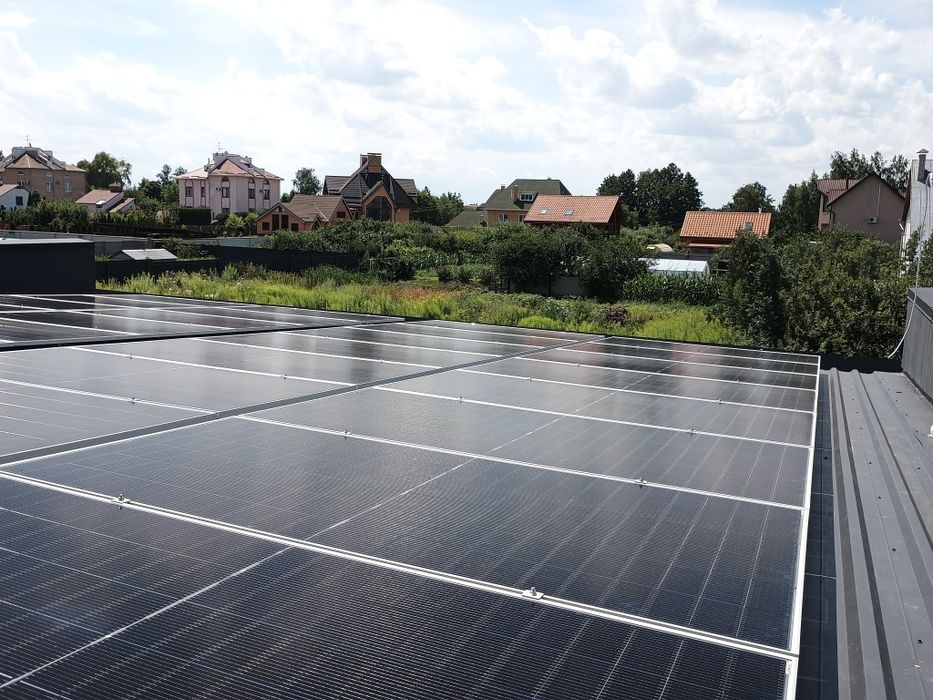 Сонячні панелі монтаж доставка кріплення інвертор Deye Solis