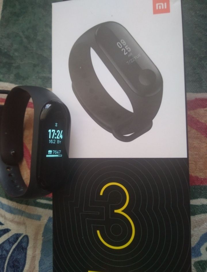 Фитнес-трекер Xiaomi Mi Band 3 Black