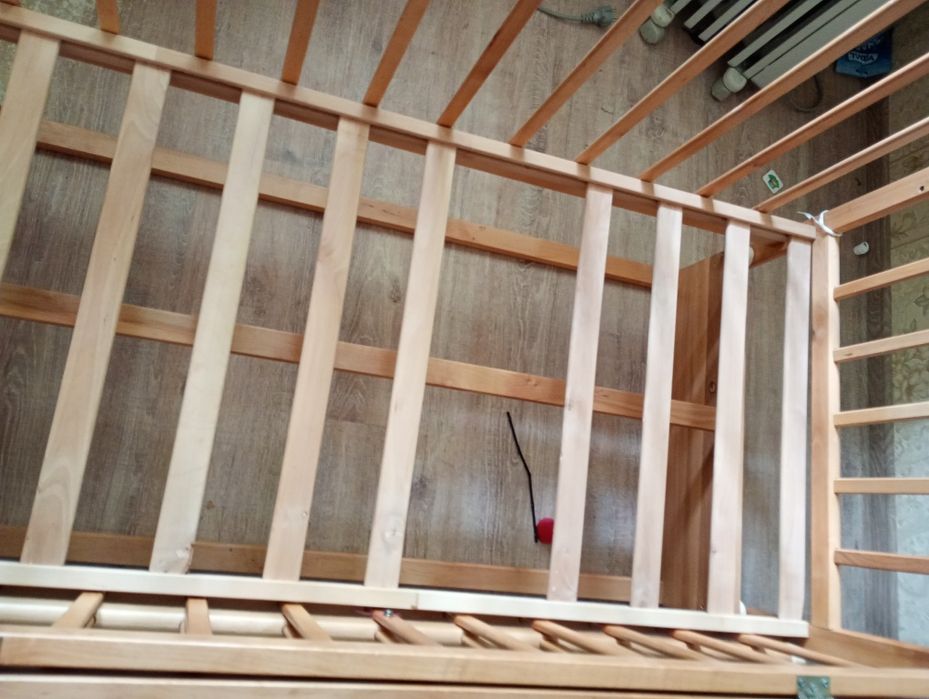 Ліжко з матрацом