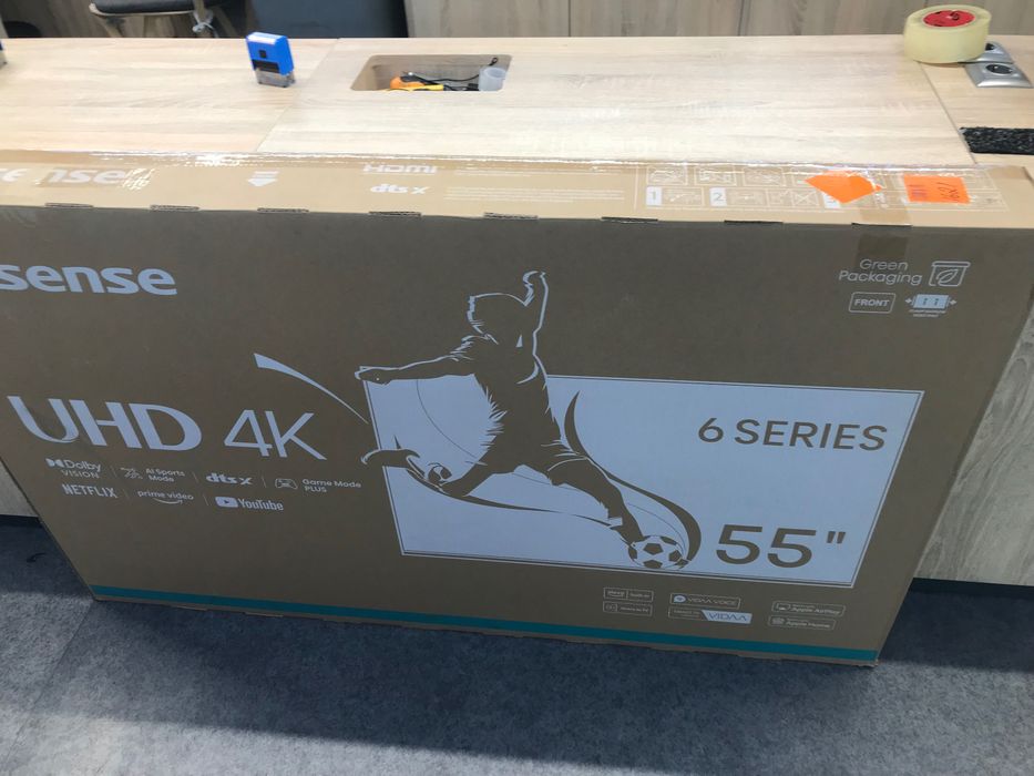 Телевізор HISENSE 6 series 55”